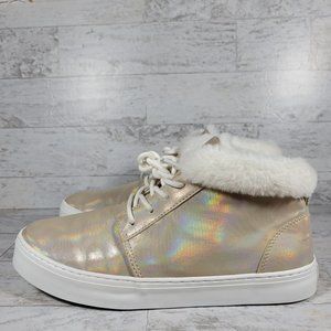 Old Navy Girls Iridescent Faux Fur Lined Sneakers Size 5